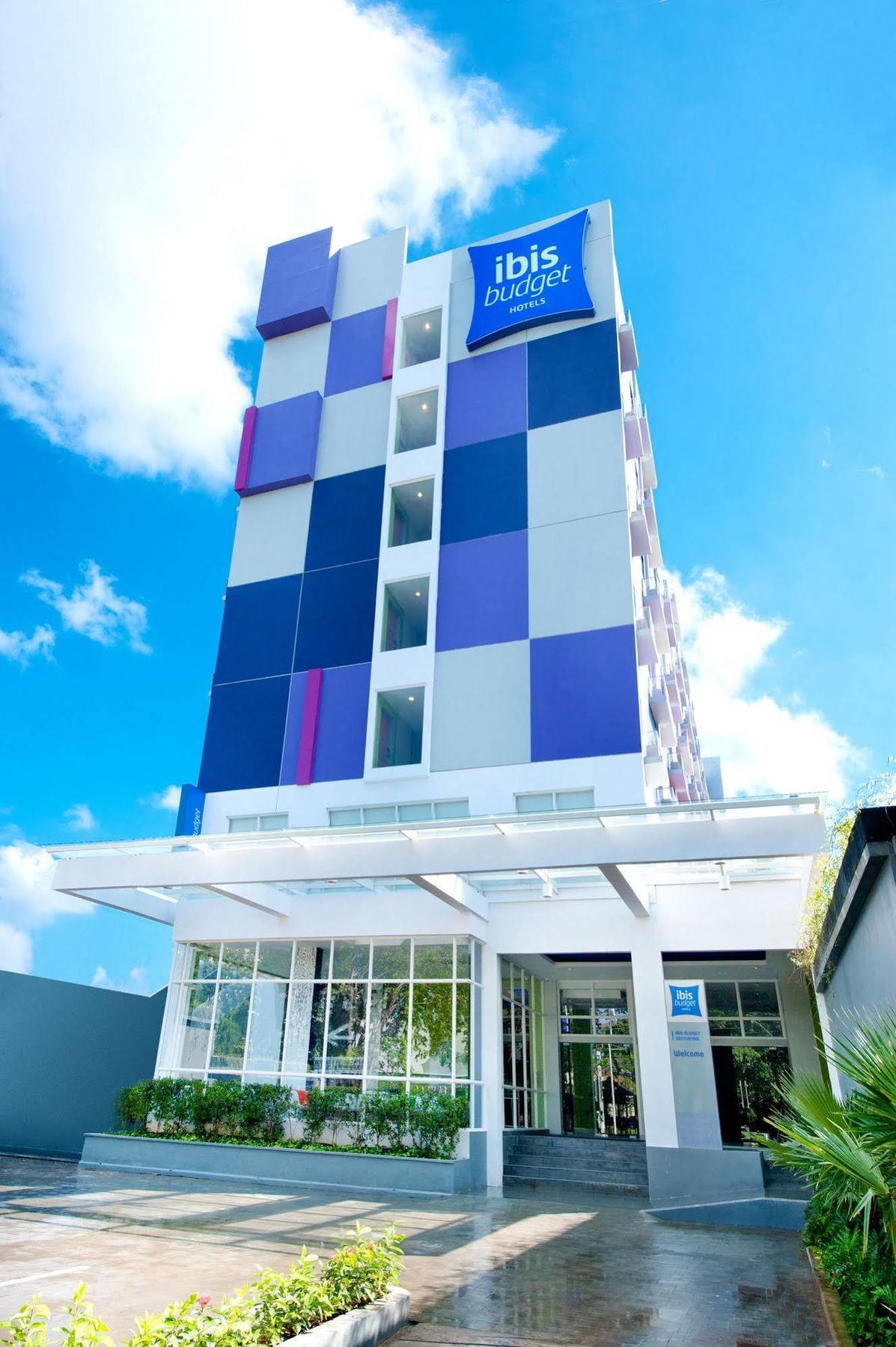 宜必思快捷三宝垄滕德安酒店 外观 照片